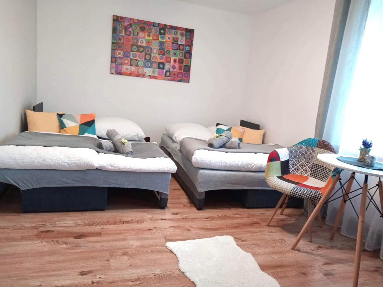 Na Wiejskiej Ferienhaus *